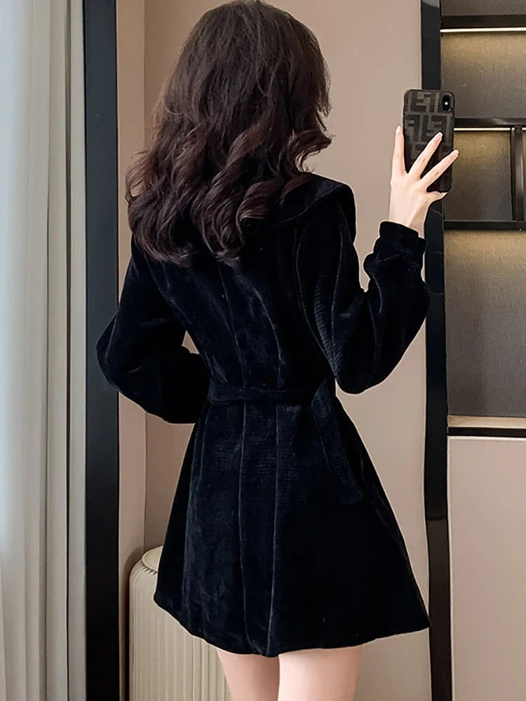 Vestido Curto com Botões - Loja Luniva