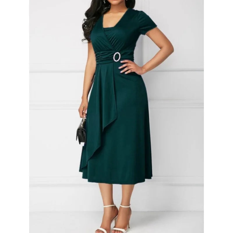 Vestido com Gola V Fiorella - Loja Luniva