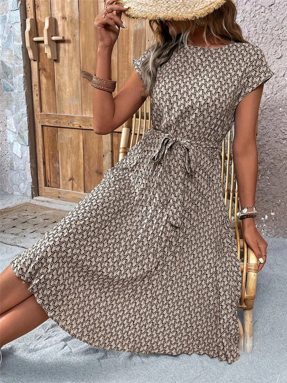 Vestido Estampado com Gola Redonda - Loja Luniva