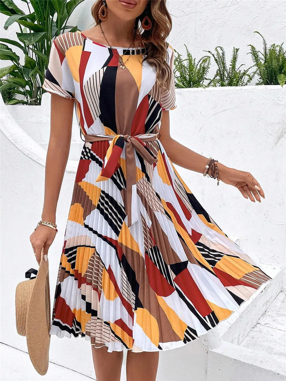 Vestido Estampado com Gola Redonda - Loja Luniva