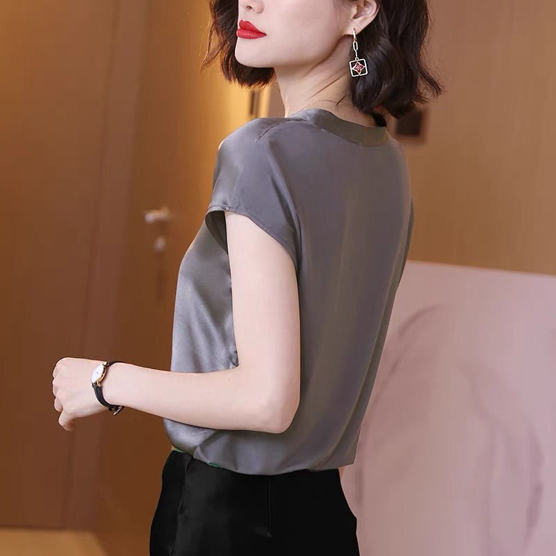Blusa Feminina Social Gola V Em Cetim - Loja Luniva