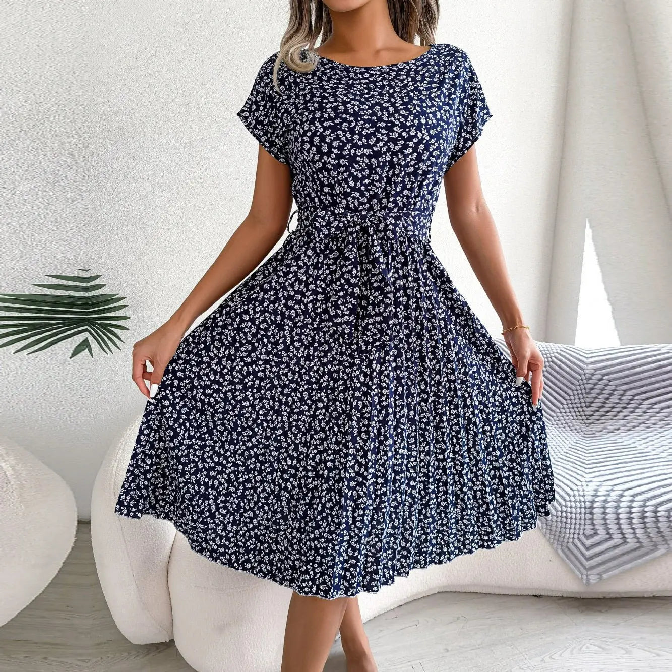 Vestido Floral Plissado - Loja Luniva