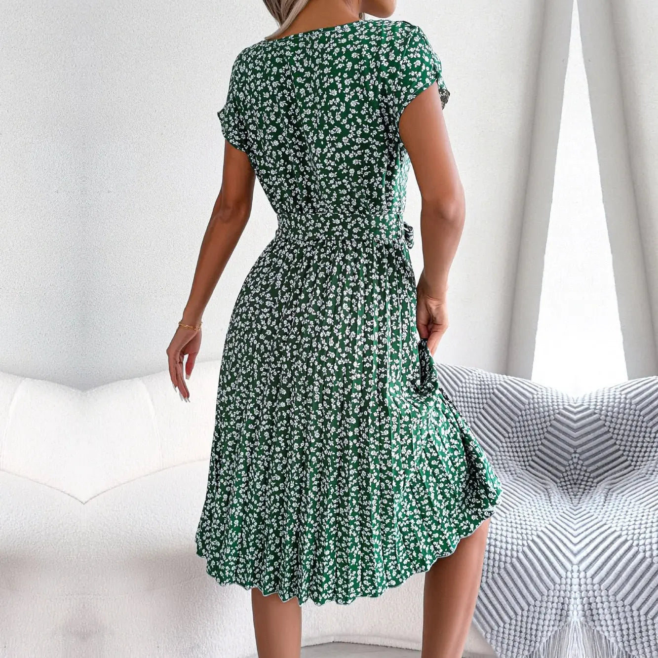 Vestido Floral Plissado - Loja Luniva