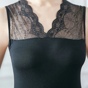 Blusa Feminina com Detalhes em Renda Quedma - Loja Luniva