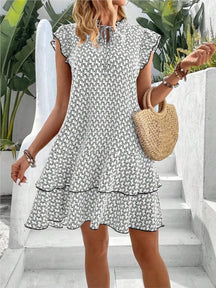 Vestido Curto com Gola V Amandine - Loja Luniva