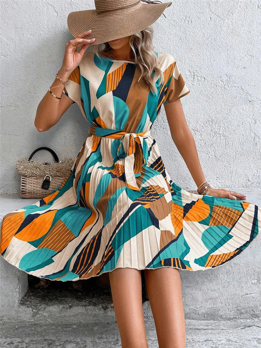 Vestido Estampado com Gola Redonda - Loja Luniva