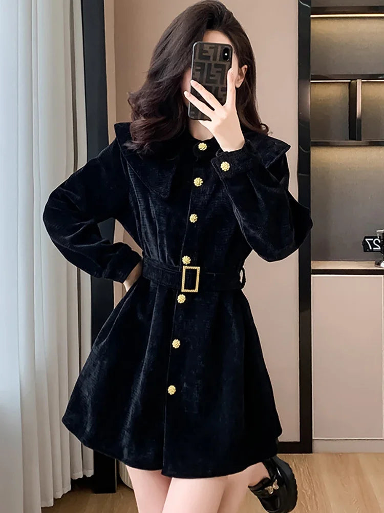 Vestido Curto com Botões - Loja Luniva