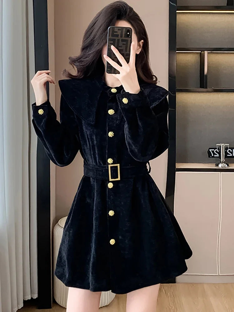 Vestido Curto com Botões - Loja Luniva