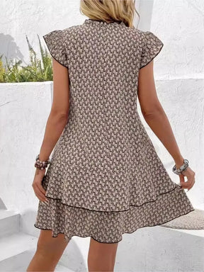 Vestido Curto com Gola V Amandine - Loja Luniva