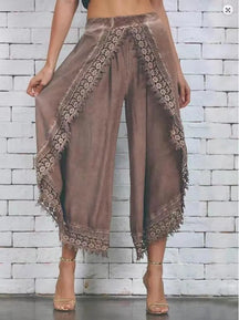 Calça de Renda Feminina - Loja Luniva