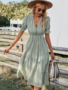Vestido Listrado Stella - Loja Luniva